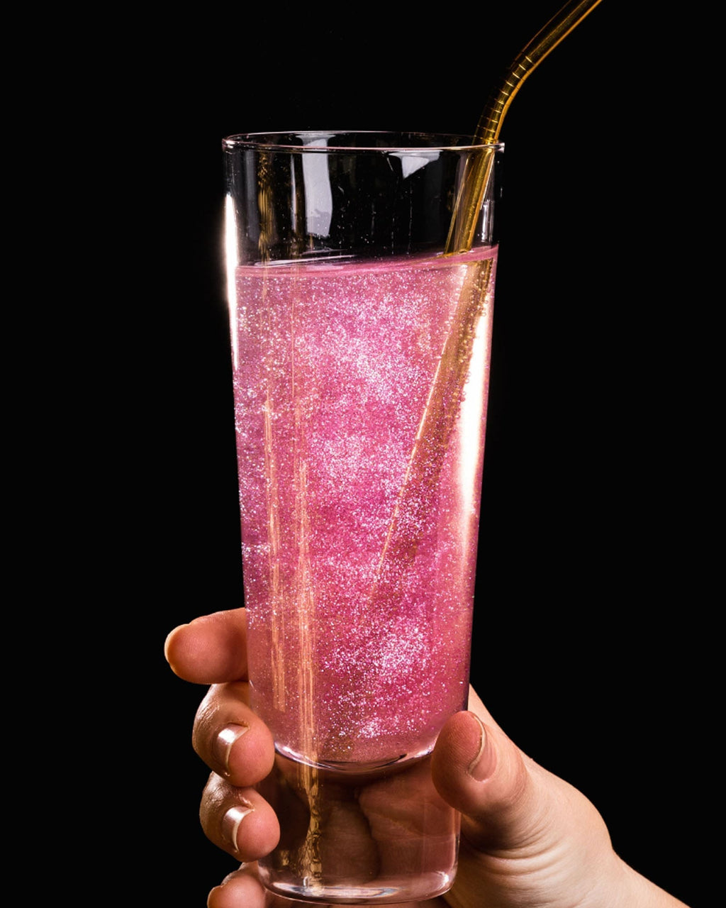 Longdrink decorated with Rose Shimmer edible glitter
